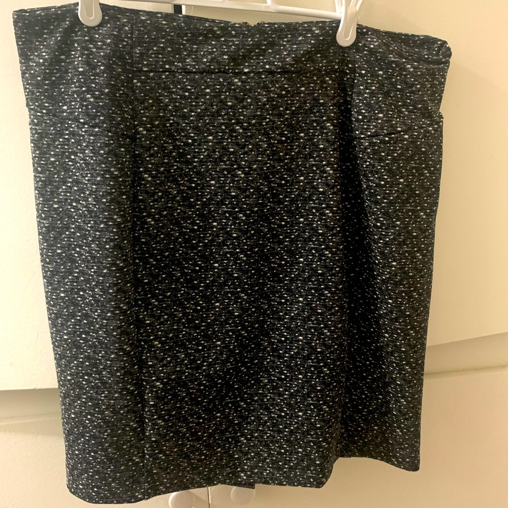 Michael Kors Gray pattern pencil skirt